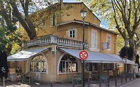 Auberge De La Loube